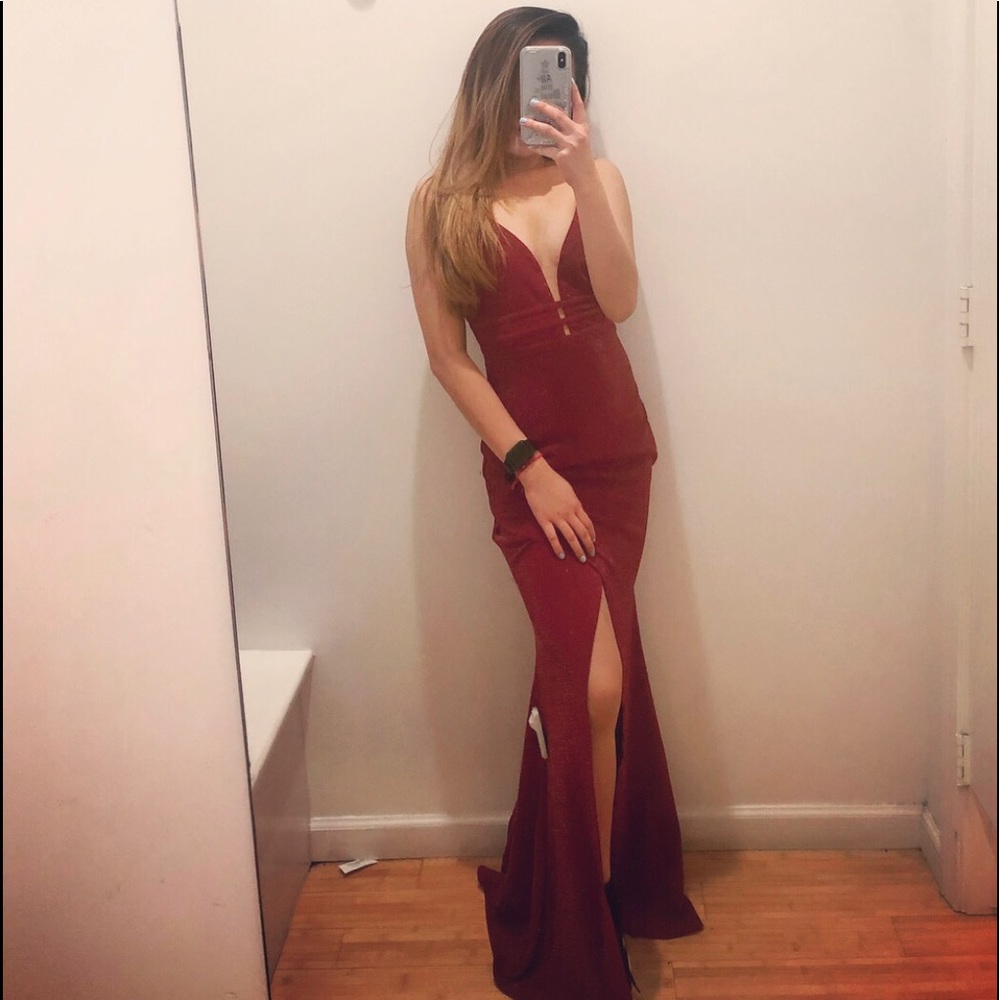 Red long prom dress